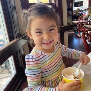 Meet your Posher, Debbie